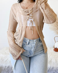 AVA DISTRESSED TOP